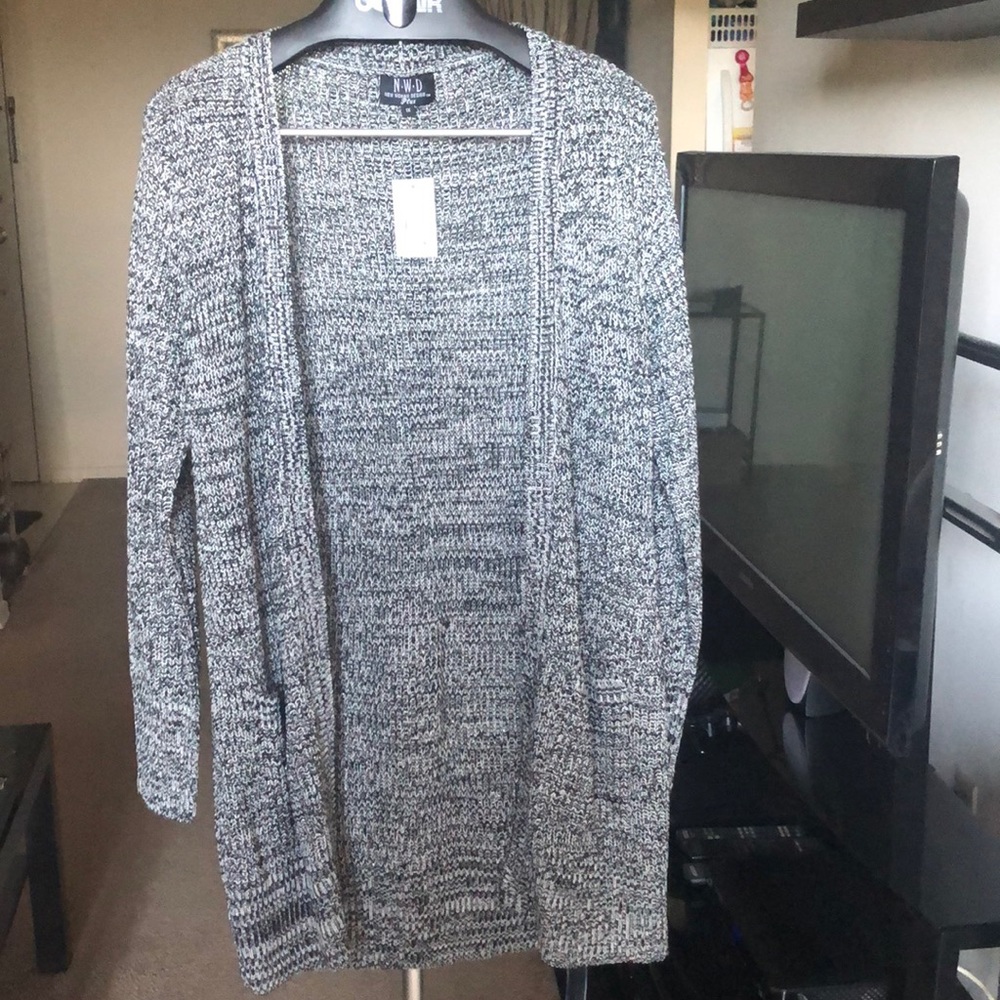 NWT NWD Cardigan